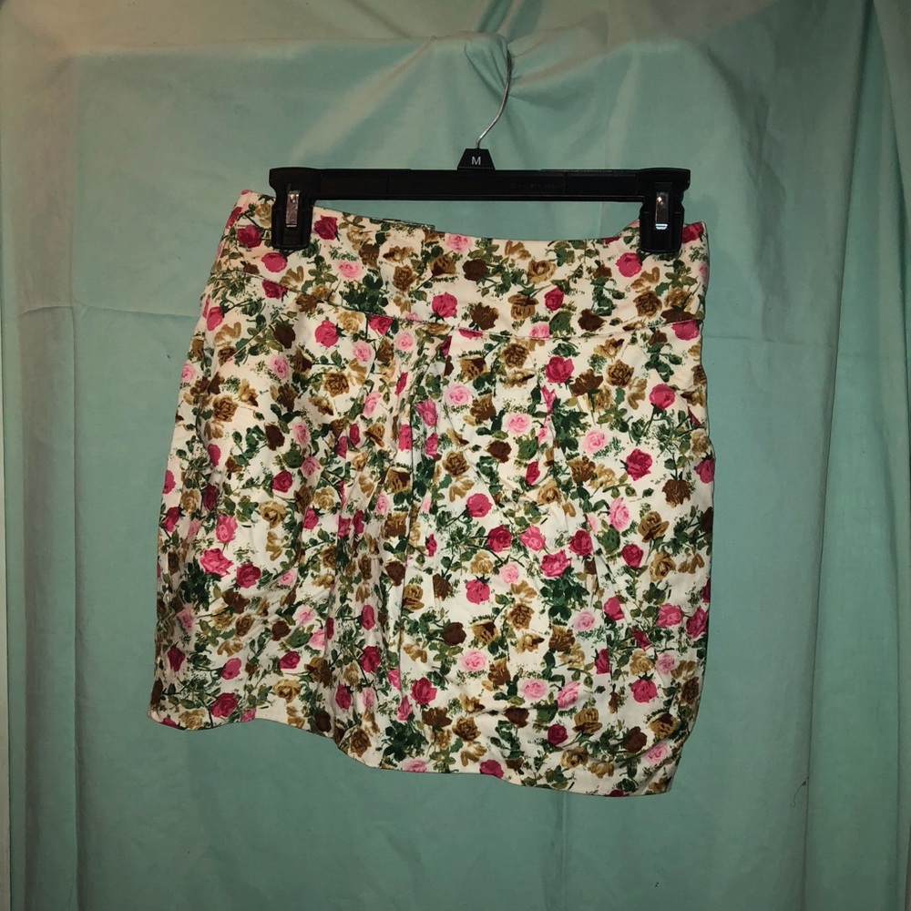 Pink tea rose mini skirt